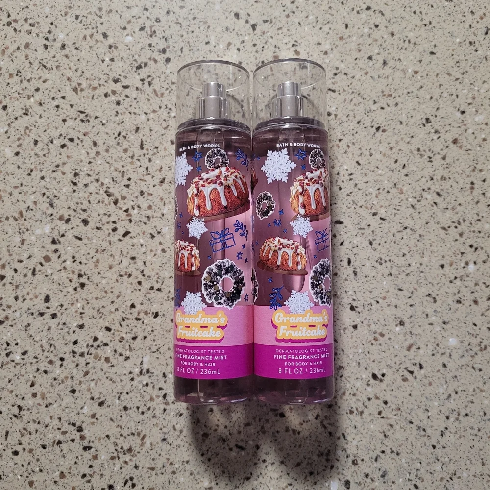 2 Bath & Body Works Grandma's Fruitcake Fine Fragrance Mist Body Spray 8 oz Each